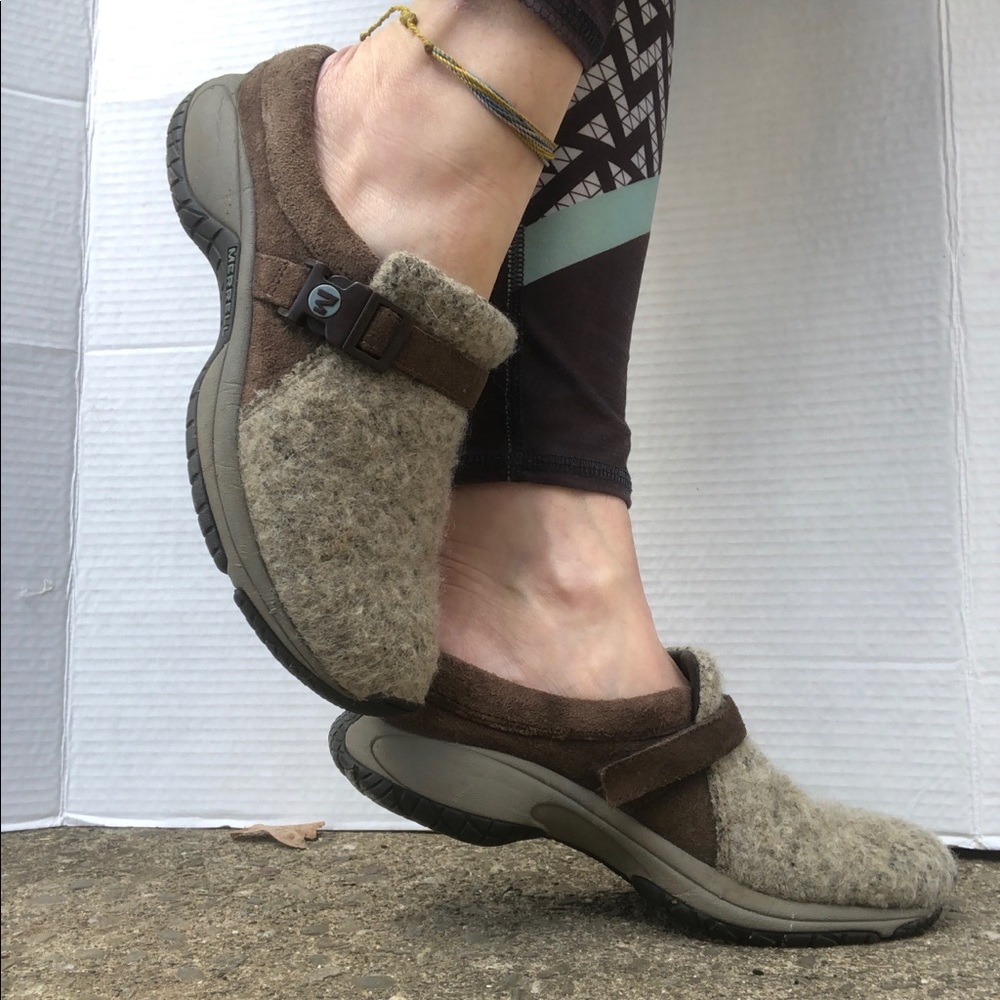 Merrill Encore wool brindle slip on clogs nurse